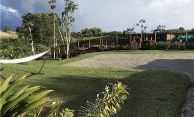 VENTA CASA CAMPESTRE CJTO CERRADO VIA MONTENEGRO QUINDIO