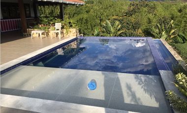 VENTA CASA CAMPESTRE CJTO CERRADO VIA MONTENEGRO QUINDIO