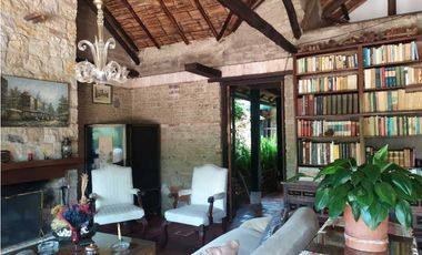 CASA CAMPESTRE SE VENDE. TABIO - CUND. rea 3.630 m2