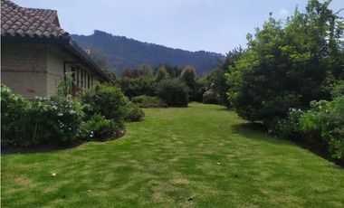CASA CAMPESTRE SE VENDE. TABIO - CUND. rea 3.630 m2