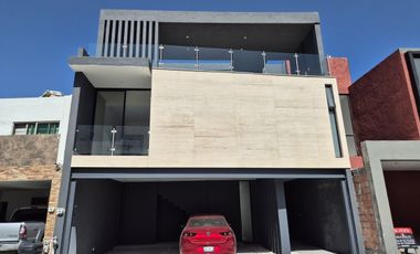 Casa en Venta Cumbres Elite Premier - Zona Garcia, NL