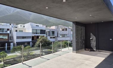 Casa en Venta Cumbres Elite Premier - Zona Garcia, NL