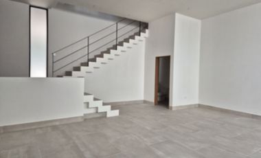 Casa en Venta Cumbres Elite Premier - Zona Garcia, NL