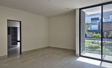 Casa en Venta Cumbres Elite Premier - Zona Garcia, NL