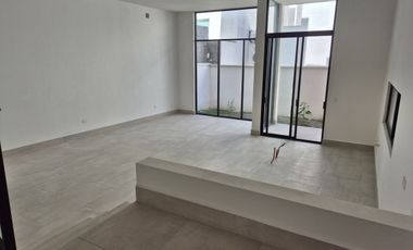 Casa en Venta Cumbres Elite Premier - Zona Garcia, NL