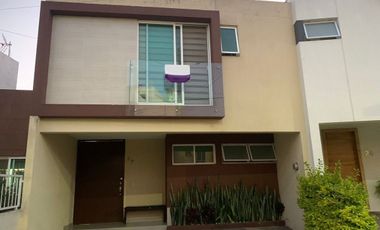 Casa en Venta en Villas de Zapopan, a unos minutos del CUCEA