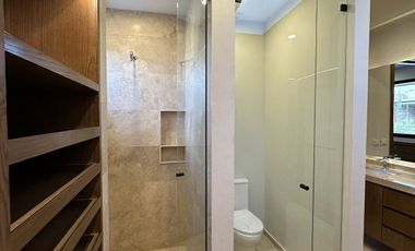 Linda casa en VENTA en Paseos Universidad