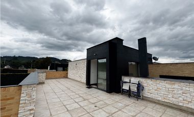 LA CASA DE TUS SUEÑOS 4 HABITACIONE LOTE 1.400M2 - HATOGRANDE SOPO
