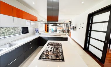LA CASA DE TUS SUEÑOS 4 HABITACIONE LOTE 1.400M2 - HATOGRANDE SOPO