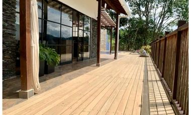 Hermosa casa con piscina en San jerónimo, Antioquia