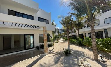 CASA EN VENTA EN MÉRIDA YUCATÁN FRENTE AL MAR EN TELCHAC PUERTO