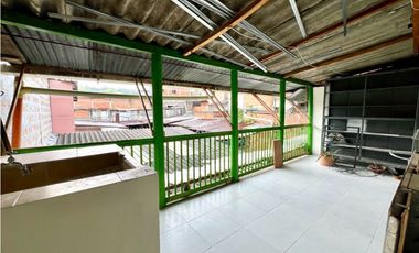 VENTA CASA CON TRES RENTAS SECTOR ZONA ROSA, SANTA ROSA DE CABAL
