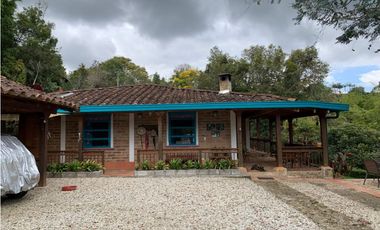 Venta de Hermosa Casa Finca Independiente en Rionegro