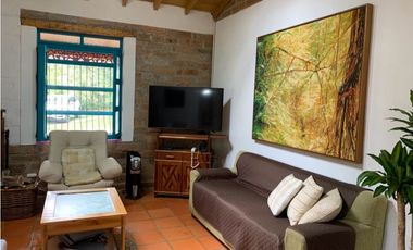 Venta de Hermosa Casa Finca Independiente en Rionegro