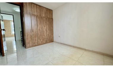 Casa de dos pisos en venta Barrio Las Américas Palmira Valle Colombia