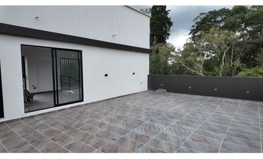 Venta casa para estrenar rionegro Antioquia sector barro blanco