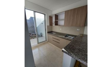 VENTA DE CASA PARA ESTRENAR EN URBANIZACIÓN GUADALUPE DE MONTERA