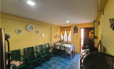 En venta villa de dos habitaciones ciudadela La Aurora Manta