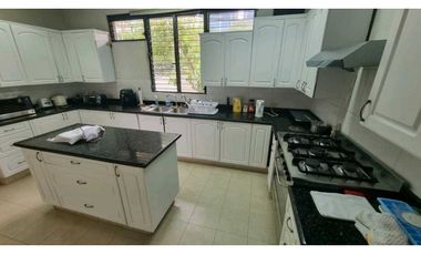CASA COMERCIAL O RESIDENCIAL EN OBARRIO