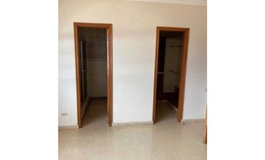 VENTA DE EDIFICIO EN SAN FRANCISCO 2 APARTAMENTOS Y 3 OFICINAS JP