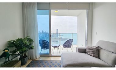 SE ALQUILA APARTAMENTO EN AV. BALBOA