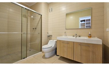 SE ALQUILA APARTAMENTO EN AV. BALBOA