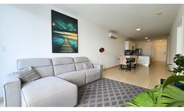 SE ALQUILA APARTAMENTO EN AV. BALBOA