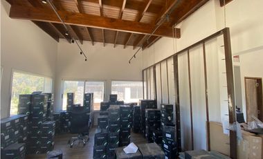 LOCAL EN ALQUILER ANUAL EN COSTA ESMERALDA