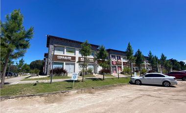 LOCAL EN ALQUILER ANUAL EN COSTA ESMERALDA