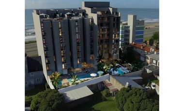 TRES AMBIENTES EN DUPLEX CON TERRAZA PROPIA