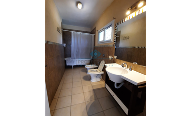 VENTA - CASA 5 DORMITORIOS - COLINAS DE LA GRANJA, CÓRDOBA