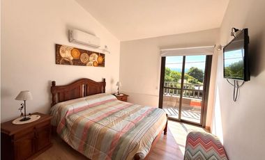 ALQUILER TEMPORARIO CASA 2 DORMITORIOS CON PILETA CENTRO CARLOS PAZ 