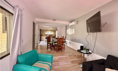 ALQUILER TEMPORARIO CASA 2 DORMITORIOS CON PILETA CENTRO CARLOS PAZ 