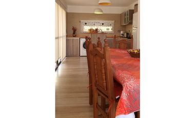 ALQUILER TEMPORARIO CASA 2 DORMITORIOS CON PILETA VILLA CARLOS PAZ 