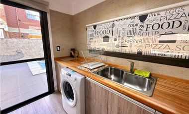 ALQUILER TEMPORARIO CASA 2 DORMITORIOS CON PILETA CENTRO CARLOS PAZ 
