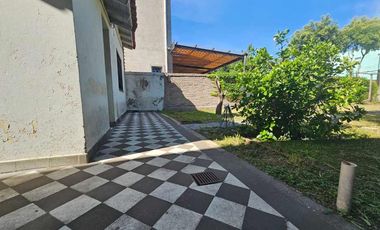 Casa en venta en Lanus Oeste