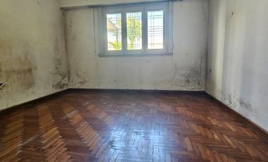 Casa en venta en Lanus Oeste