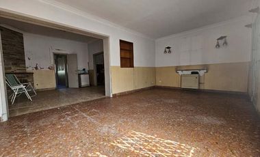 Casa en venta en Lanus Oeste