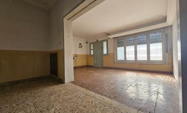 Casa en venta en Lanus Oeste