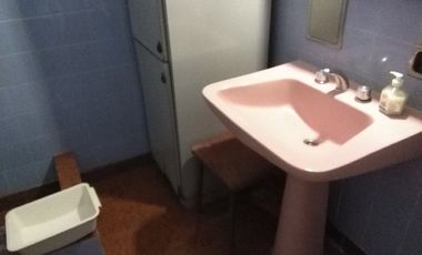 Casa para 2 Familias en venta en Villa Dominico
