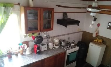 Casa para 2 Familias en venta en Villa Dominico
