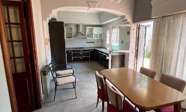 Casa en venta en Remedios de Escalada Oeste