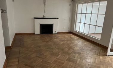 Local Comercial en Arriendo en Av Macul / Escuela Agricola