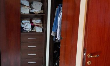 Casa en venta - 4 dormitorios 3 baños - Cochera - 300mts2 - Ramos Mejía