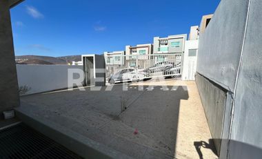 Casa en Renta sin Amueblar en Andarez Residencial - (3)