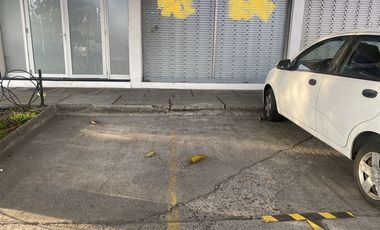 Local Comercial en Arriendo en Av. Alonso de Cordova 5.700