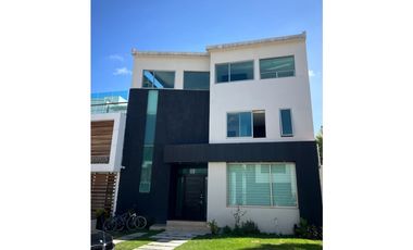 Venta de casa Residencial en Fraccionamiento La Luz Pachuca