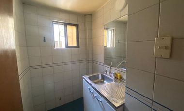 Oficina en Arriendo en Villagra sector parque Bustamante casa uso profesionales habilitada como oficina