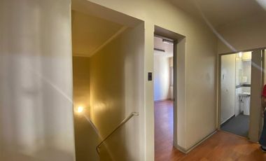 Oficina en Arriendo en Villagra sector parque Bustamante casa uso profesionales habilitada como oficina