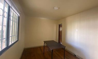 Oficina en Arriendo en Villagra sector parque Bustamante casa uso profesionales habilitada como oficina